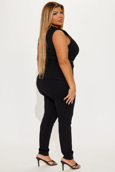 https://cdn.shopify.com/s/files/1/0293/9277/files/02-05-25_S5_63_TP16737C_Black_KJ_MC_15-40-23_PLUS_2691_PXF.jpg?v=1738955687&with=400&height=600