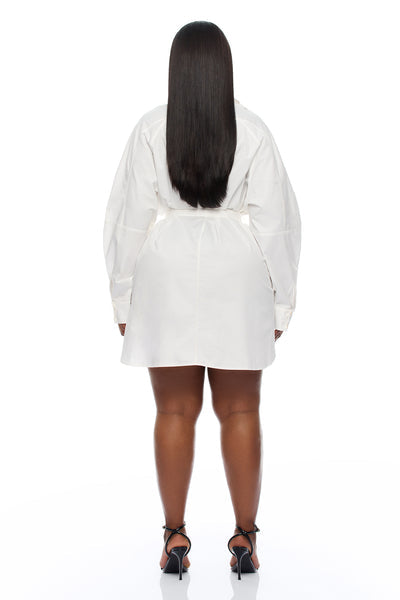 https://cdn.shopify.com/s/files/1/0293/9277/files/02-26-26_S9_28_25MSW0069_White_ZSR_KJ_IM_15-20-33_PLUS_21091_PXF.jpg?v=1772482625&with=400&height=600
