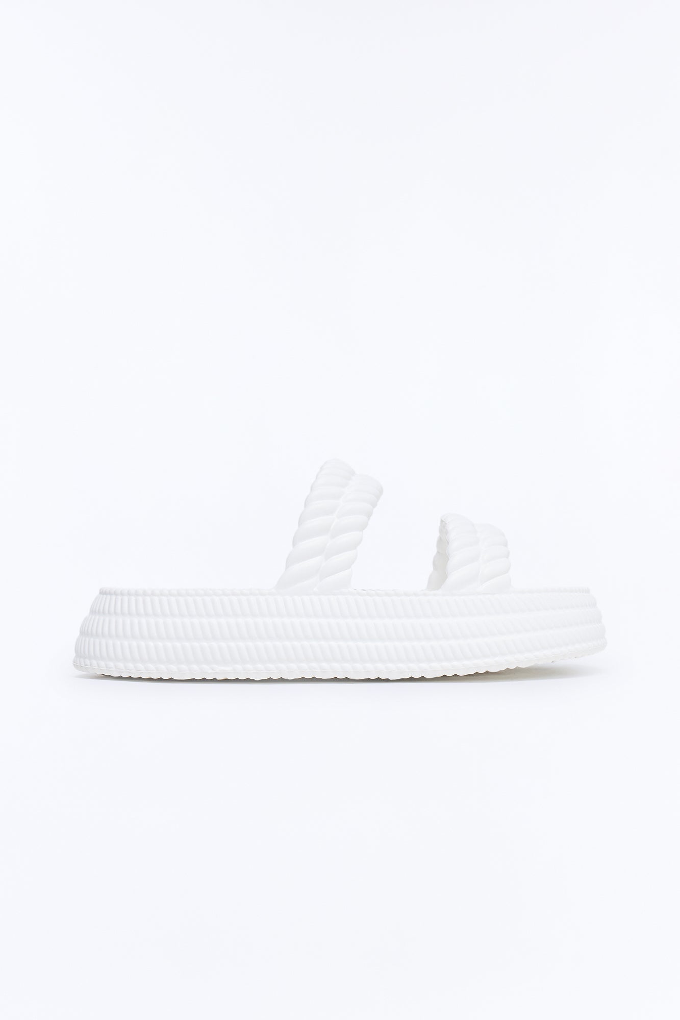 https://cdn.shopify.com/s/files/1/0293/9277/files/02-27-26_SL_73_NYCP2601_White_ZSR_AB_14-49-16_FLATLAY_16847_PXF.jpg?v=1772648431