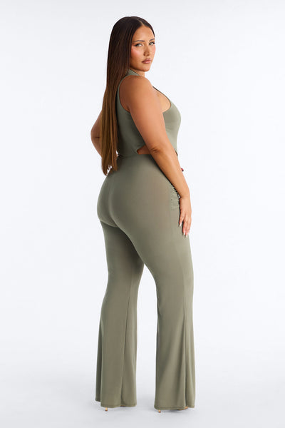 https://cdn.shopify.com/s/files/1/0293/9277/files/03-06-26_S6_54_P8596_Olive_ZSR_KK_AC_15-22-37_PLUS_12998_BH_SKS_CM.jpg?v=1773089356&with=400&height=600