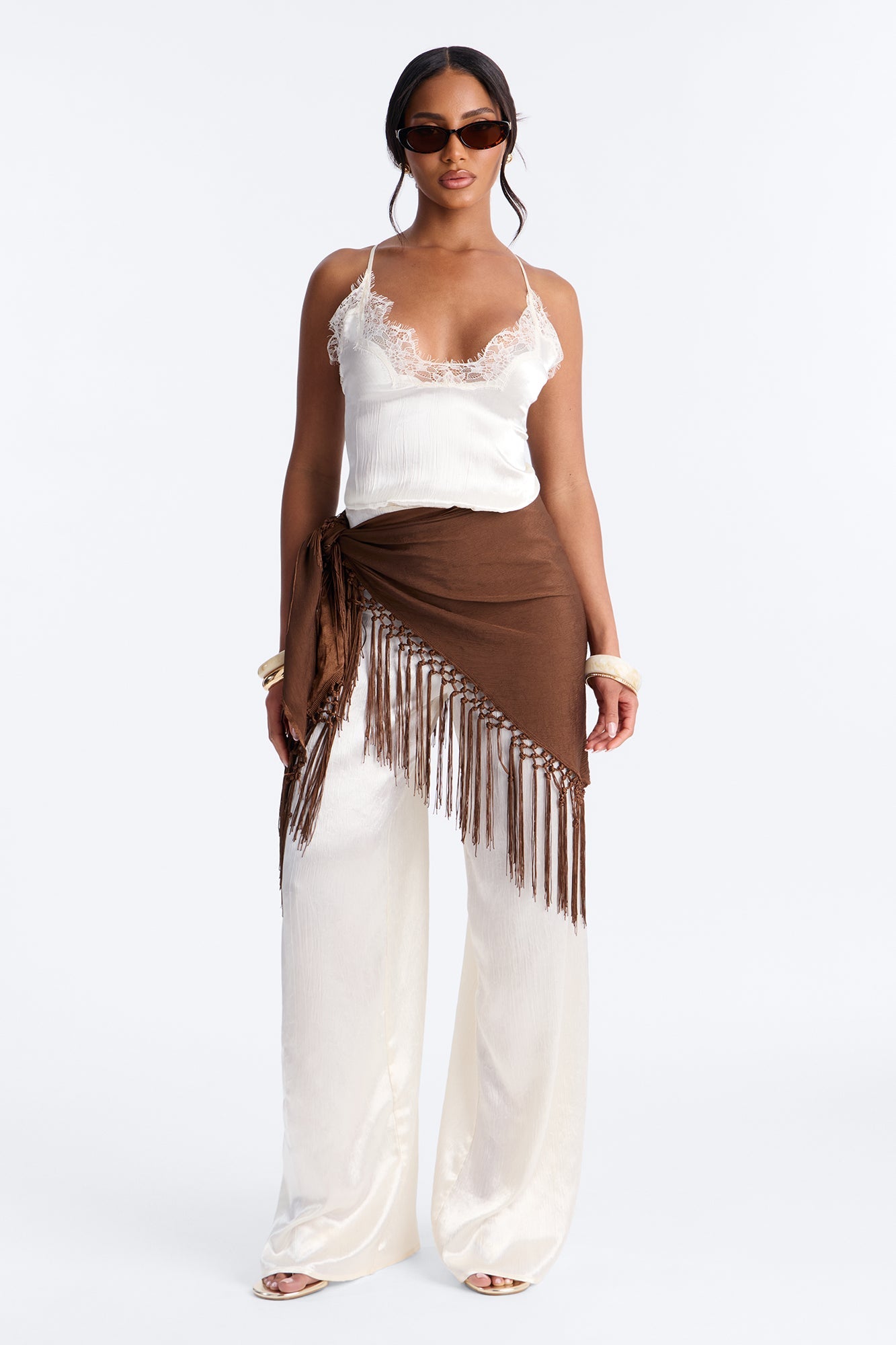 https://cdn.shopify.com/s/files/1/0293/9277/files/04-03-26_S1_51_67718BG_Ivory_ZSR_JC_SS_15-27-55_46489_PXF.jpg?v=1775576224