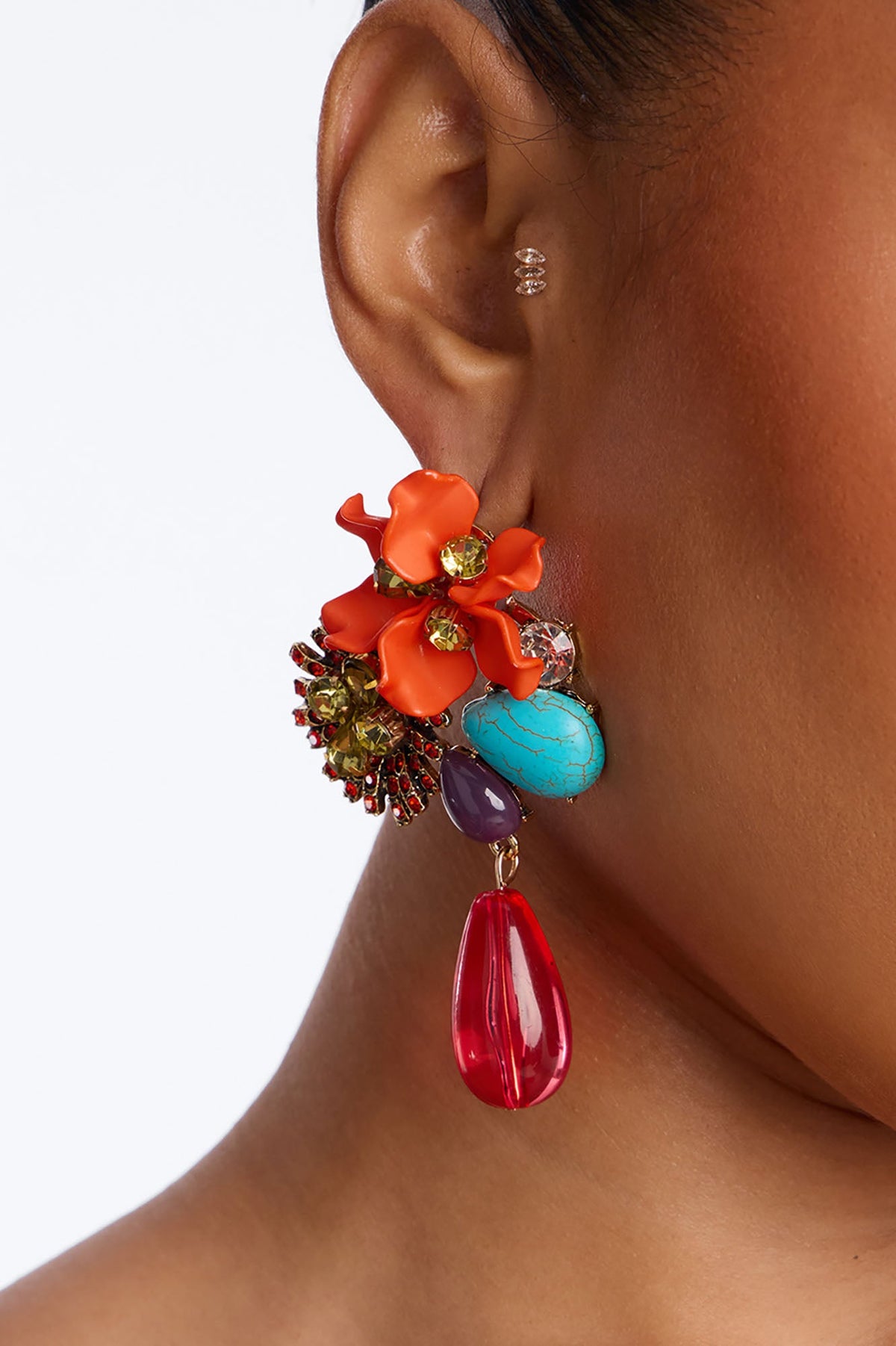 https://cdn.shopify.com/s/files/1/0293/9277/files/04-03-26_S6_59_SKE9678_MultiColor_KJ_SO_15-25-46_5177_PXF_CM.jpg?v=1775596191