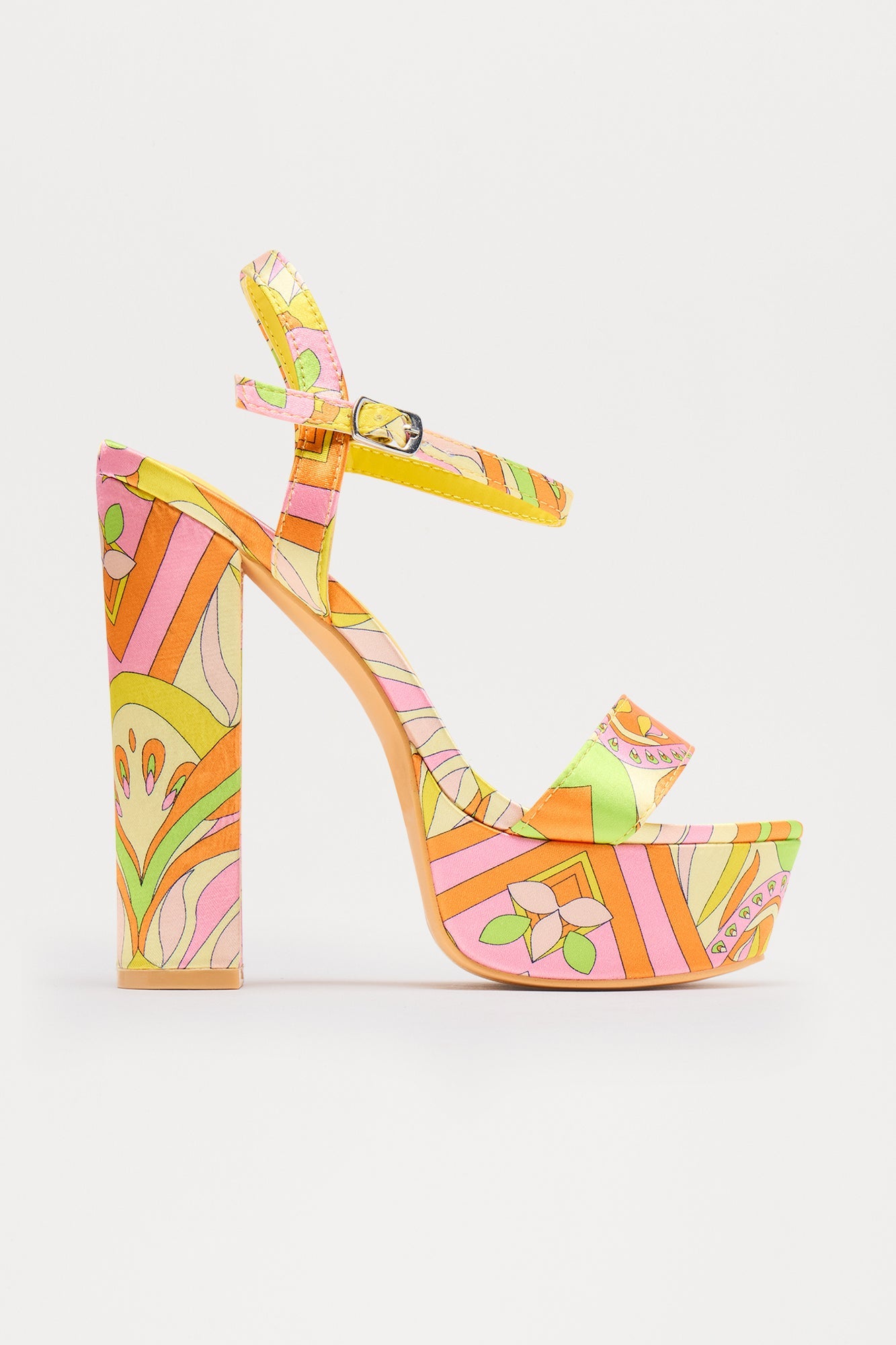 https://cdn.shopify.com/s/files/1/0293/9277/files/04-08-25_S10_36_SKYLINE650_Pinkcombo_ZSR_CXB_10-38-45_FLATLAY_18136_PXF.jpg?v=1744224918