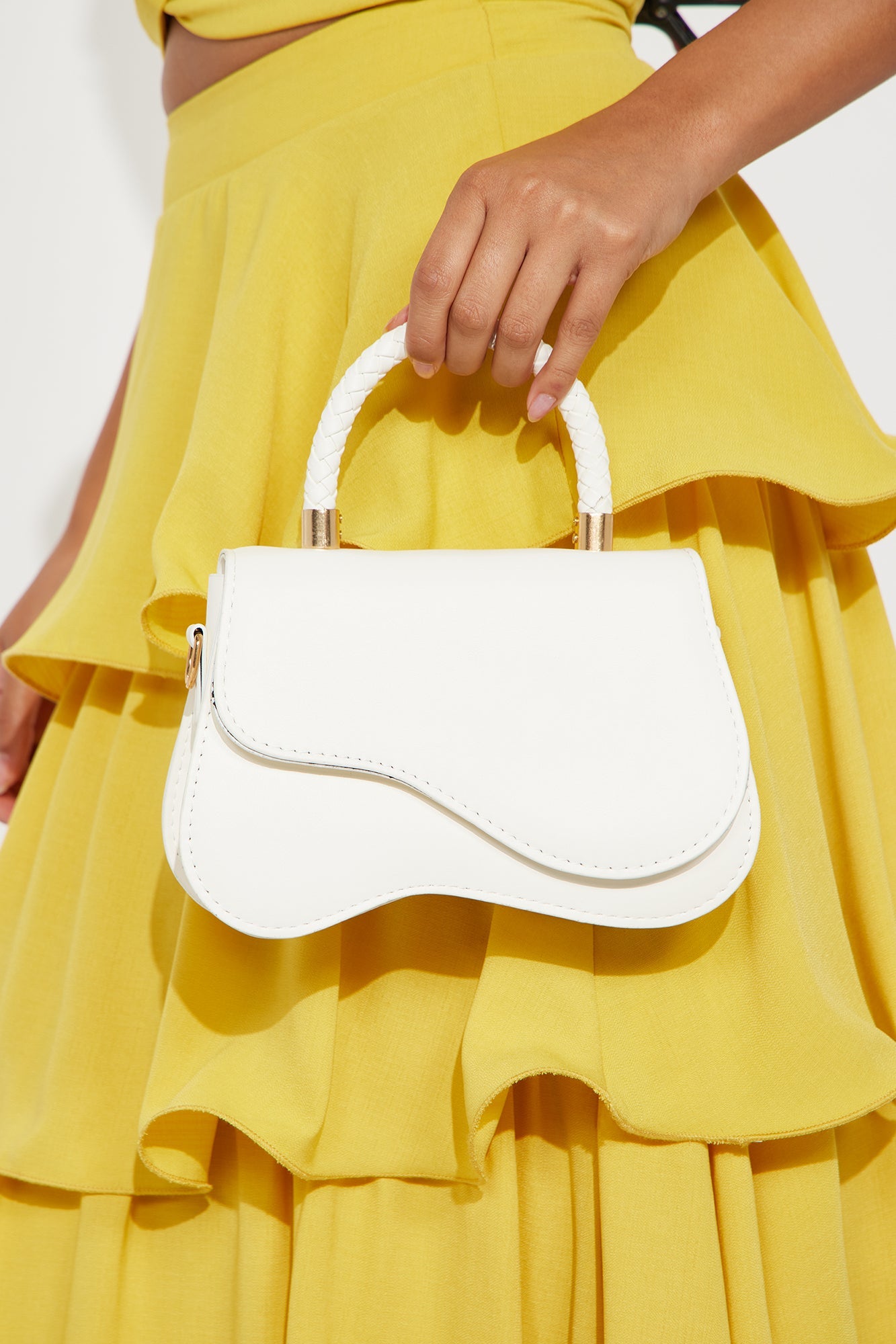 https://cdn.shopify.com/s/files/1/0293/9277/files/04-15-25_S3_19_ZDKBG9281_Ivory_ZSR_AE_MC_11-13-41_5996_PXF_228b125c-477e-46b5-b42a-8920f3a22e0c.jpg?v=1744921687
