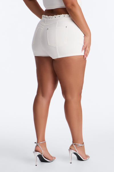 https://cdn.shopify.com/s/files/1/0293/9277/files/04-21-26_S2_43_B225SH4309_Ivory_AF_MC_15-13-23_PLUS_29160_PXF_a2c61d07-8cd5-4c25-9d78-f4bd580d8739.jpg?v=1777407882&with=400&height=600