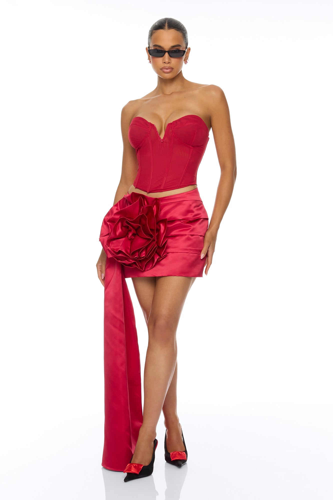 https://cdn.shopify.com/s/files/1/0293/9277/files/04-22-26_S9_32_GW25K5806B_Red_CXB_IM_12-00-56_0833_PXF.jpg?v=1777069932