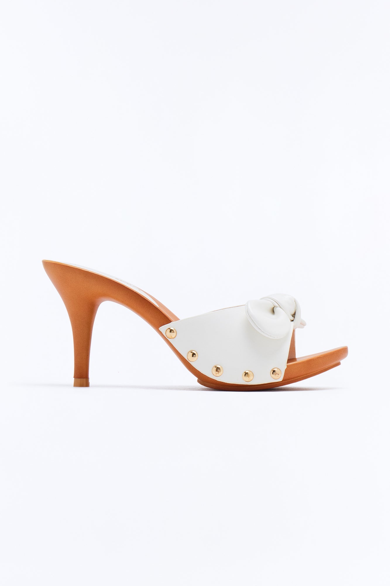 https://cdn.shopify.com/s/files/1/0293/9277/files/04-22-26_SL_18_1113263_White_ZSR_KP_11-21-04_FLATLAY_26073_PXF.jpg?v=1777046960