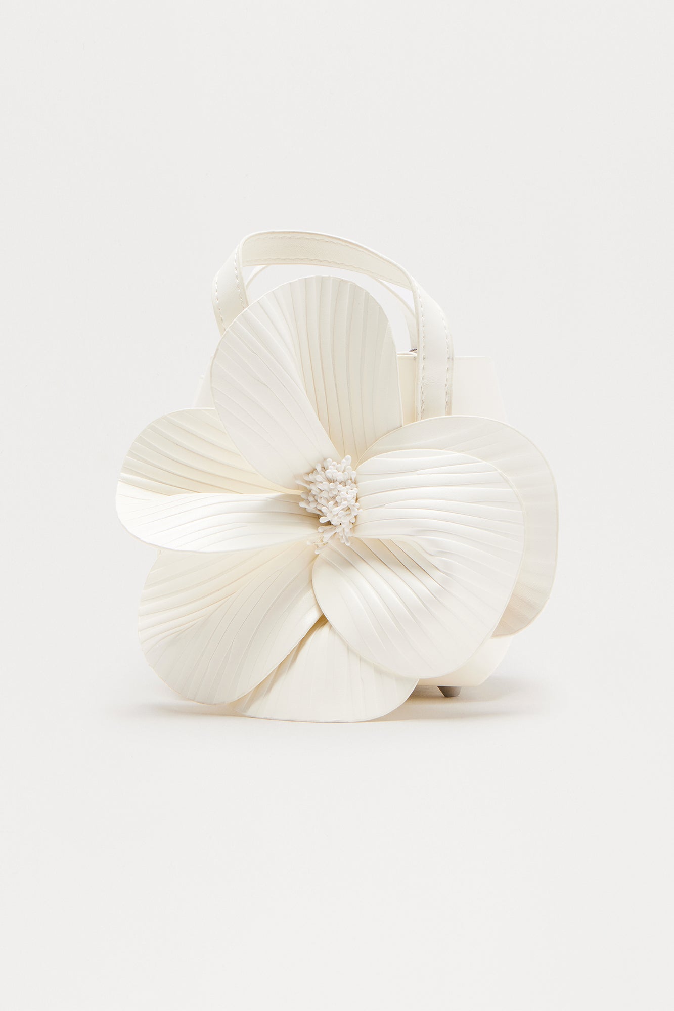 https://cdn.shopify.com/s/files/1/0293/9277/files/04-28-25_S15_47_ZDBLA24YXD03_White_CZ_11-39-23_FLATLAY_3909_PXF.jpg?v=1746035899