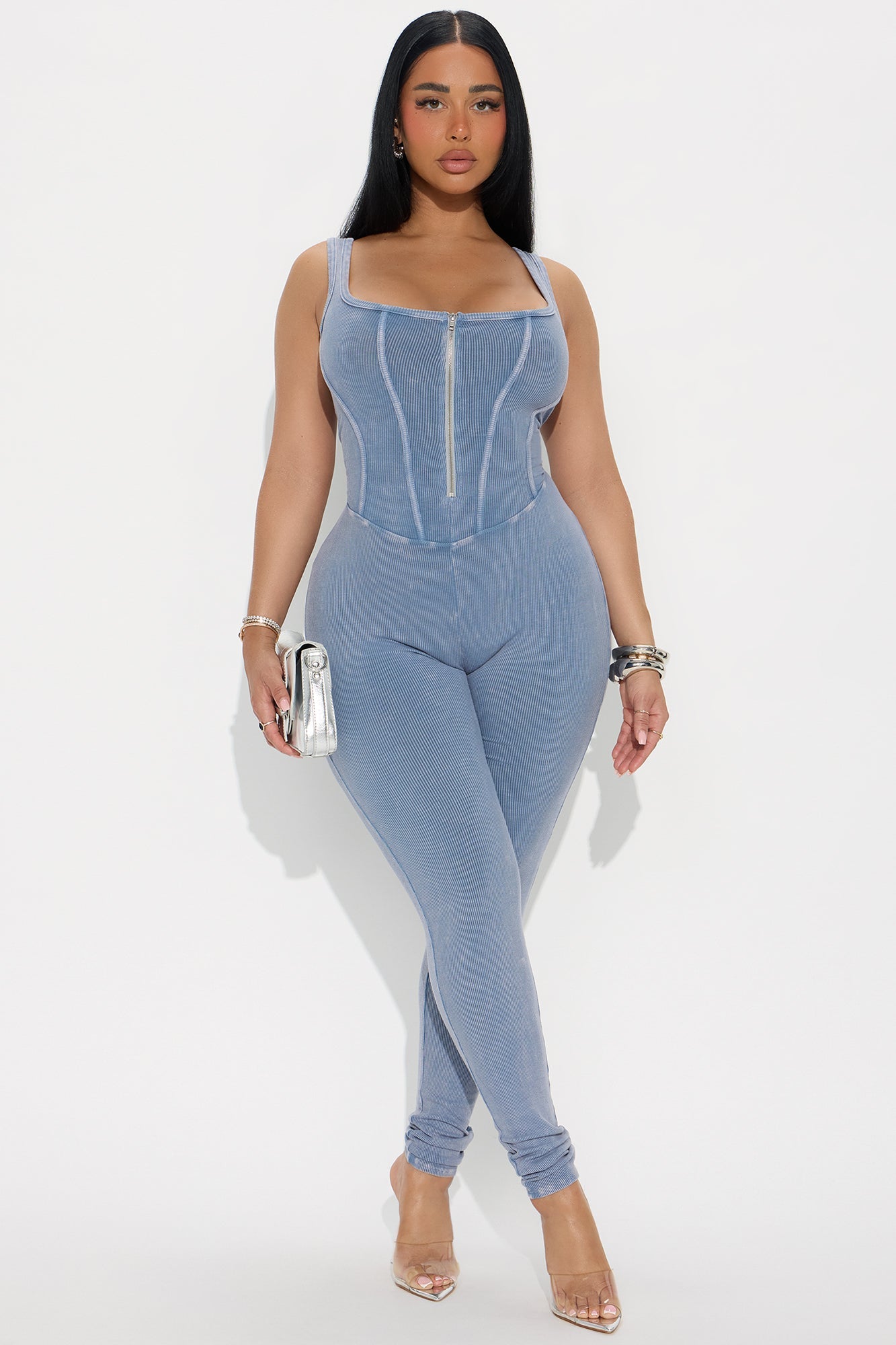 https://cdn.shopify.com/s/files/1/0293/9277/files/05-01-25_S1_56_MY4240C_Denim_CR_IM_15-33-47_8342_PXF_WG.jpg?v=1746471869