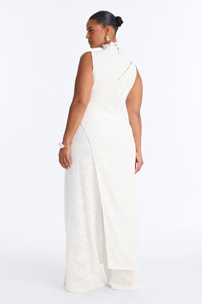 https://cdn.shopify.com/s/files/1/0293/9277/files/05-04-26_S7_11_V125MS1911339_OffWhite_LR_SS_10-29-32_PLUS_69548_PXF.jpg?v=1778186686&with=400&height=600
