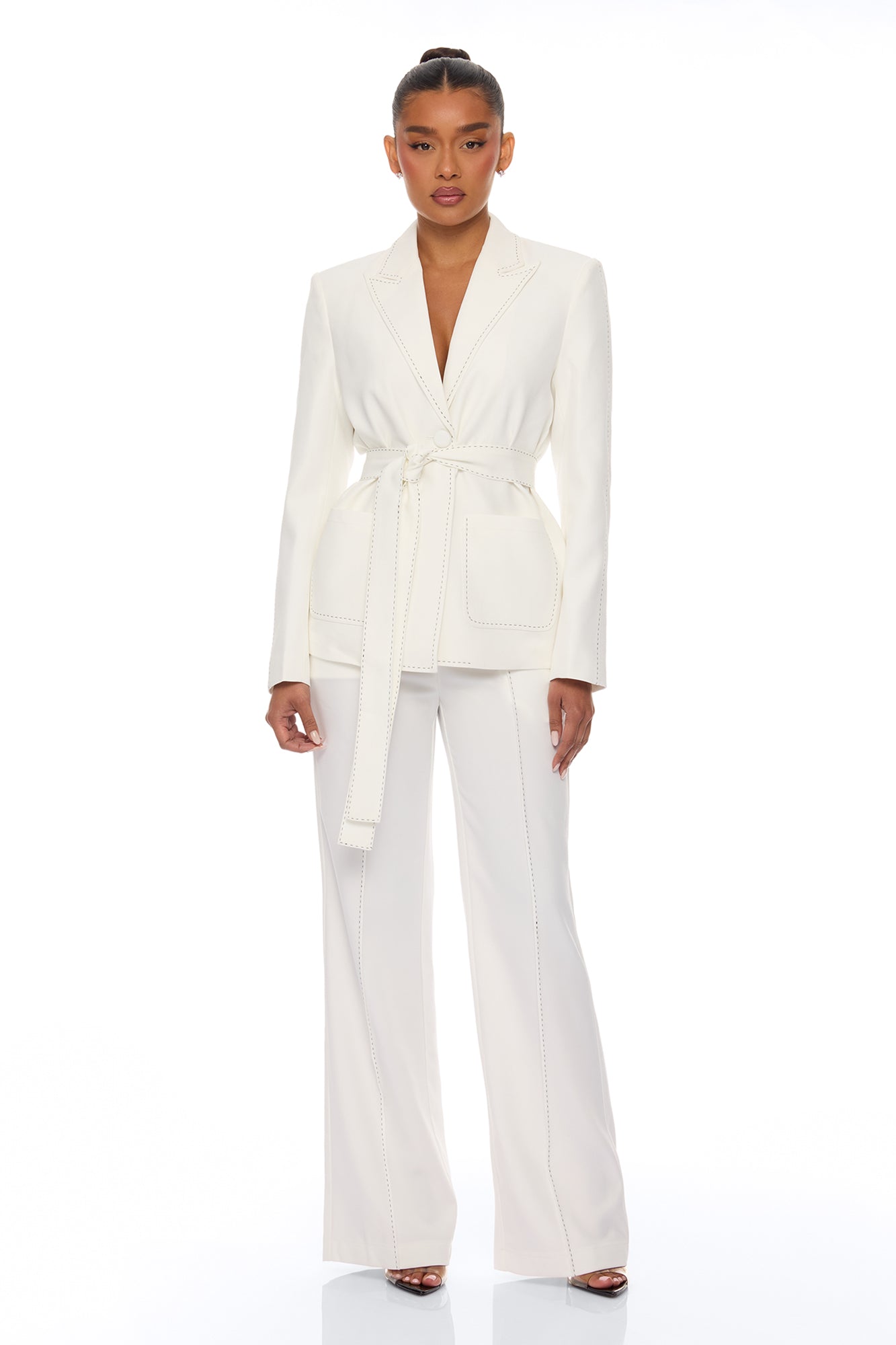 https://cdn.shopify.com/s/files/1/0293/9277/files/05-14-26_S9_8_FN5939_White_ZSR_AE_IM_11-30-41_0858_PXF.jpg?v=1778883127