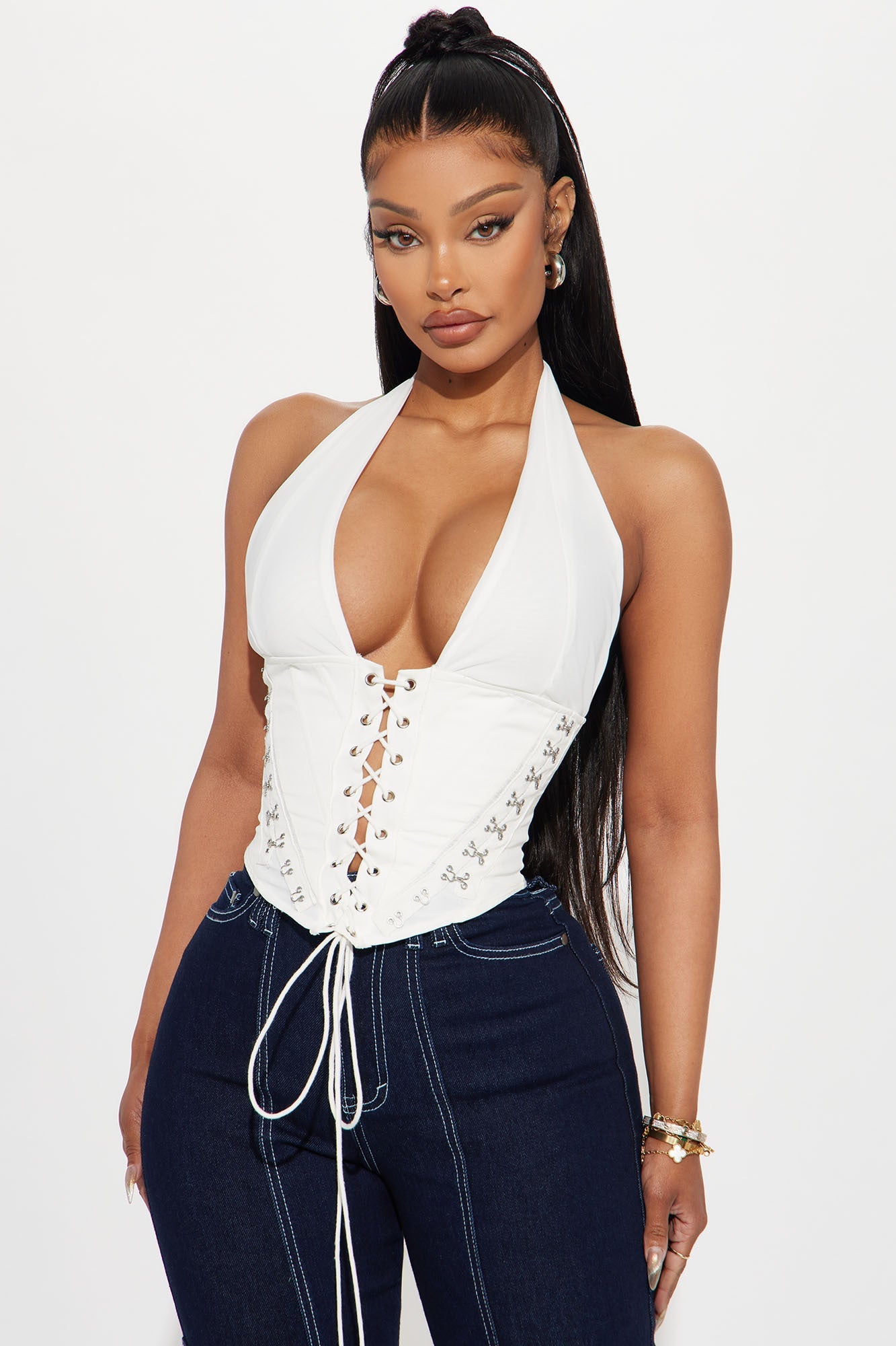 https://cdn.shopify.com/s/files/1/0293/9277/files/05-22-24_S2_33_IT11705_White_CXB_RL_15-35-08_22833_SG_JA_1.jpg?v=1768252365
