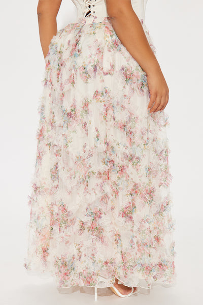 https://cdn.shopify.com/s/files/1/0293/9277/files/05-22-25_S4_3_OLECNWSNF44908_Blush_JP_SS_10-26-16_PLUS_38786_PXF.jpg?v=1749771404&with=400&height=600