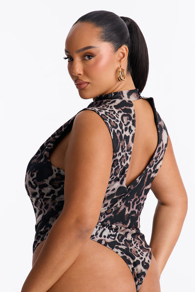 https://cdn.shopify.com/s/files/1/0293/9277/files/05-29-26_S1_12_GW26K8125A_Leopard_CC_SS_10-50-30_PLUS_0245.jpg?v=1780439144&with=400&height=600