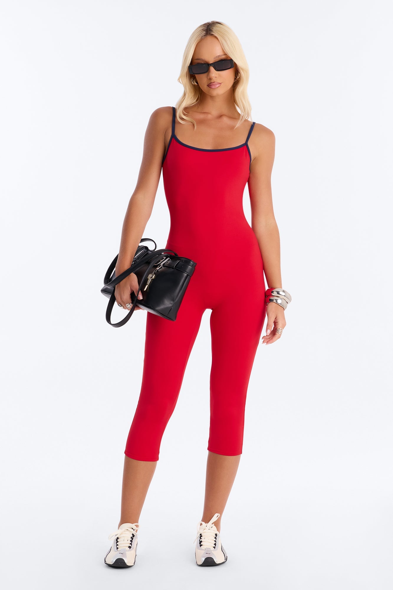 https://cdn.shopify.com/s/files/1/0293/9277/files/06-02-26_S1_62_V126JP0602_Red_LB_AM_15-08-48_49702_PXF_1.jpg?v=1780587848