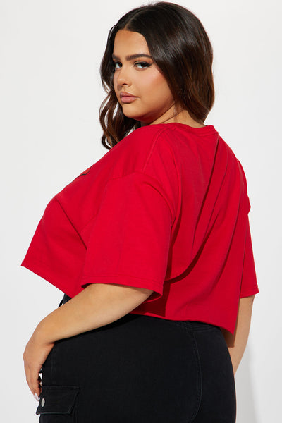 https://cdn.shopify.com/s/files/1/0293/9277/files/06-08-23Studio3_TK_AP_10-45-26_9_7MTV97400NV_Red_5412_PLUS_CM.jpg?v=1686702308&with=400&height=600
