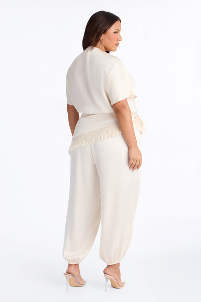 https://cdn.shopify.com/s/files/1/0293/9277/files/06-17-26_S2_32_BP2956_Cream_ZSR_JC_DR_15-04-34_PLUS_7579_MWA.jpg?v=1782244898&with=400&height=600