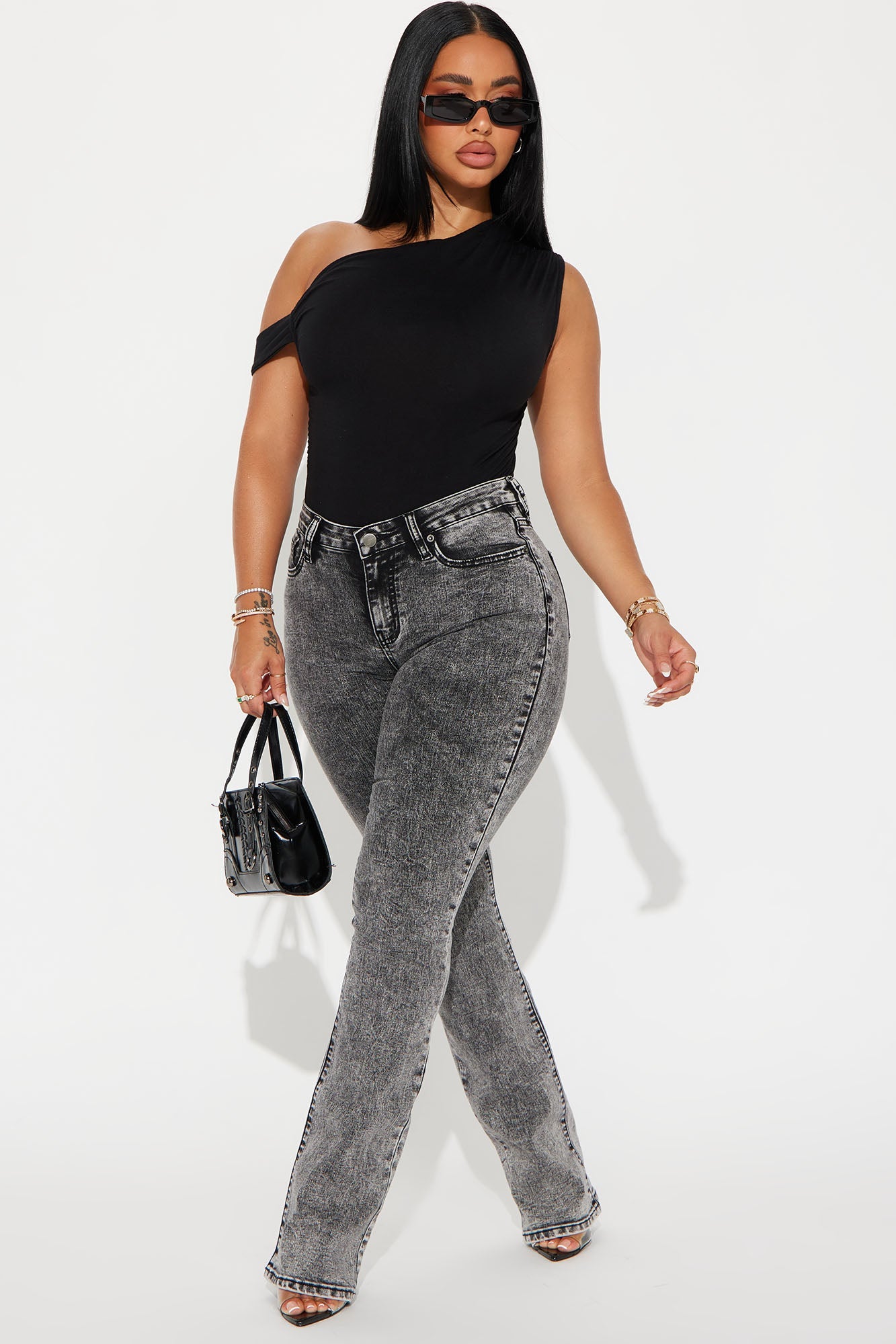 https://cdn.shopify.com/s/files/1/0293/9277/files/06-21-24_S1_10_FN1106MBTWR_AcidWashBlack_ID_PC_10-50-59_93305_EH.jpg?v=1719274095