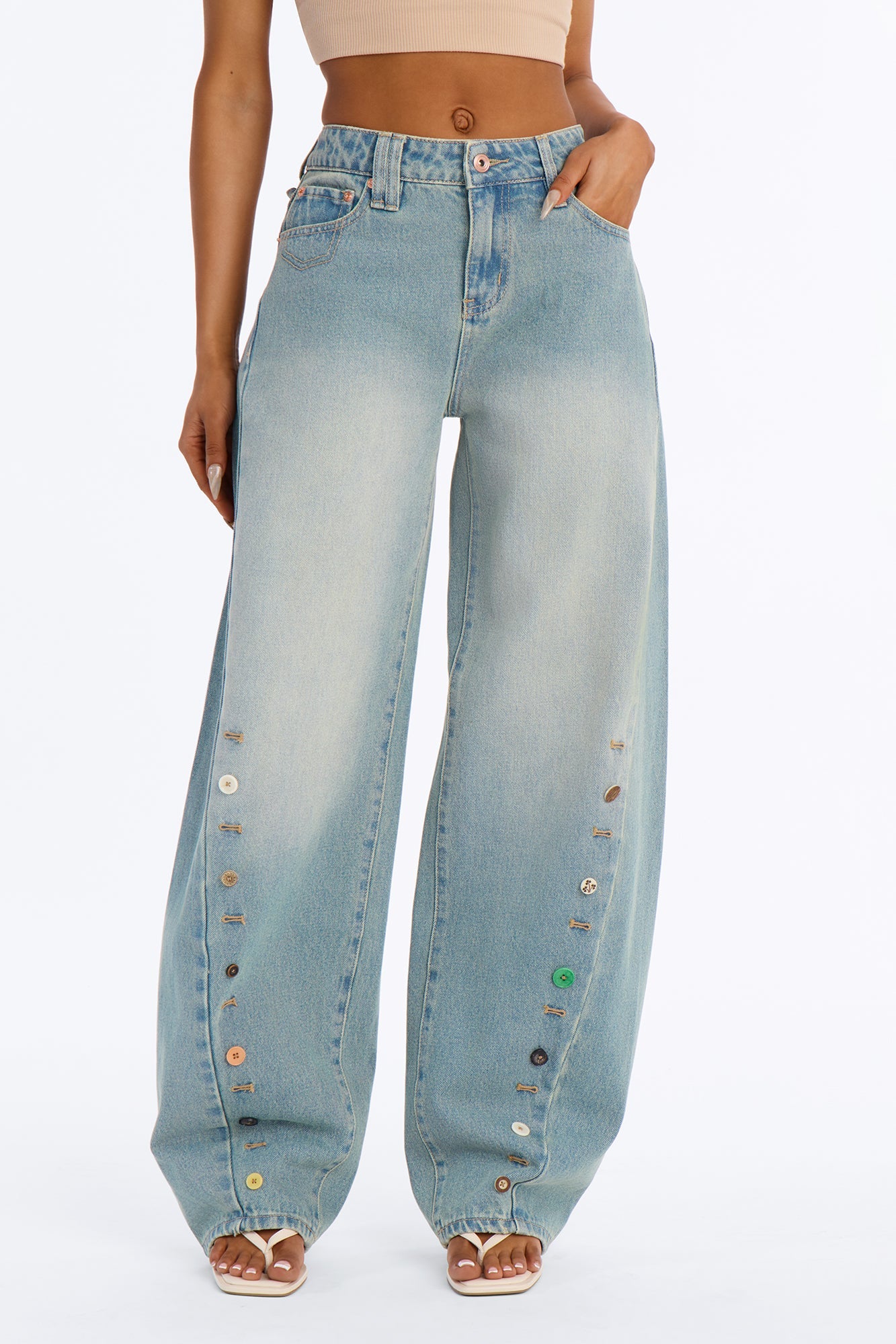 https://cdn.shopify.com/s/files/1/0293/9277/files/06-24-26_S7_5_FNW011FB26_VintageWash_CC_PC_11-04-10_29780_MWA.jpg?v=1782490803