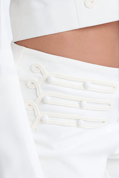 https://cdn.shopify.com/s/files/1/0293/9277/files/06-30-26_S2_47_26GWQ9226AB_White_RK_AC_14-21-53_41152-FN_Remi-SG.jpg?v=1783545741&with=400&height=600