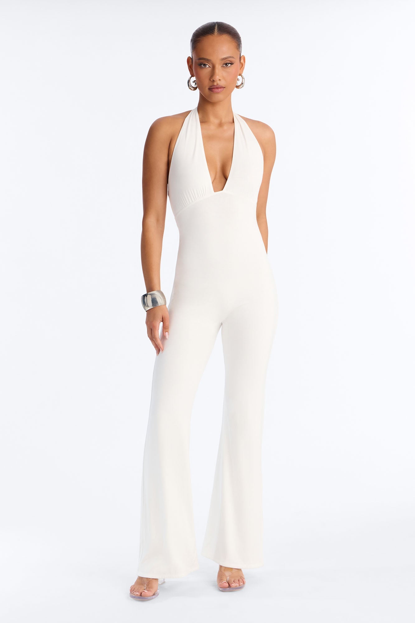 https://cdn.shopify.com/s/files/1/0293/9277/files/07-15-26_S5_21_FND0834_White_KJ_AC_12-00-18_4945-PXF_ES_SG.jpg?v=1785270605