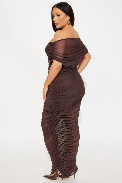 https://cdn.shopify.com/s/files/1/0293/9277/files/07-17-25_S6_27_D8856_Brown_HY_JS_12-00-55_PLUS_118944_PXF.jpg?v=1753223225&with=400&height=600