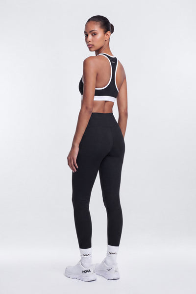 https://cdn.shopify.com/s/files/1/0293/9277/files/07-17-26_S9_PM_46_B425SB1307_BlackWhite_JG_AA_19-13-40_41766-25_AB_ES_JA.jpg?v=1786400250&with=400&height=600