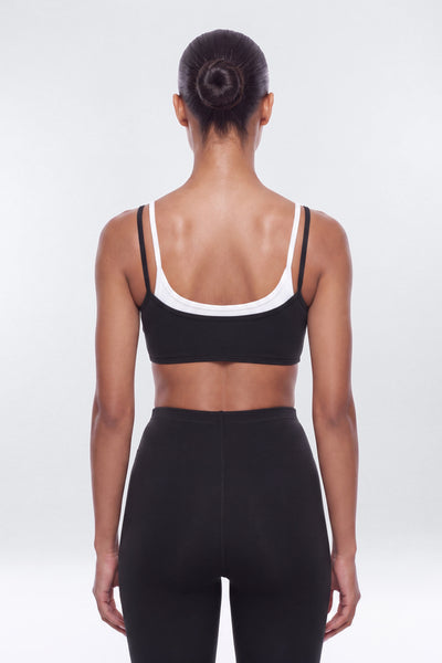 https://cdn.shopify.com/s/files/1/0293/9277/files/07-17-26_S9_PM_49_B125SP1325_BlackWhite_JG_AA_19-28-27_7924-15_YB_ES_JA.jpg?v=1786402417&with=400&height=600