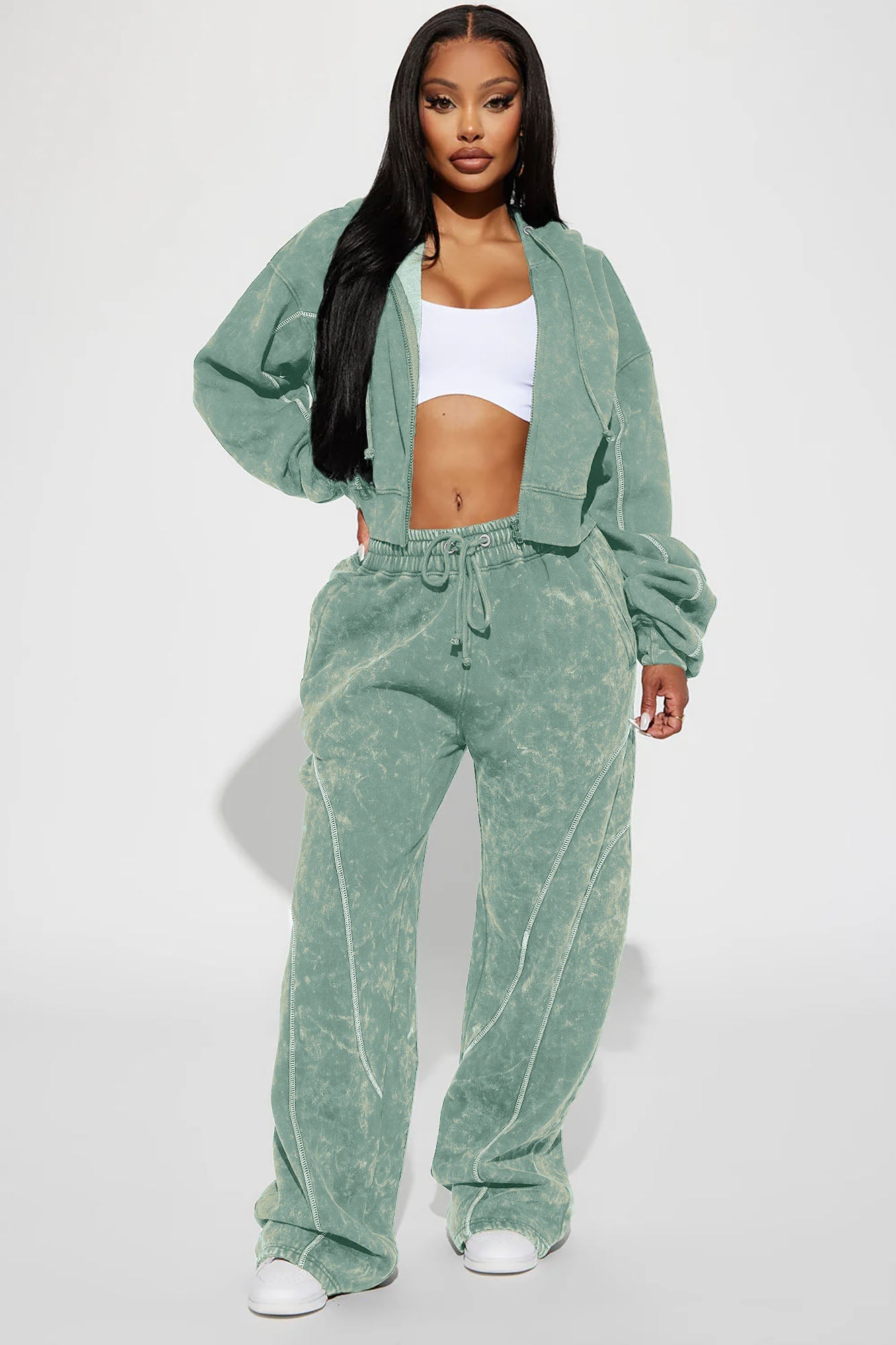 https://cdn.shopify.com/s/files/1/0293/9277/files/07-26-23Studio2_TK_RL_16-56-22_19_ZDZPJ10610P_Black_17343_MH_KP_JA_Sage.jpg?v=1765304009