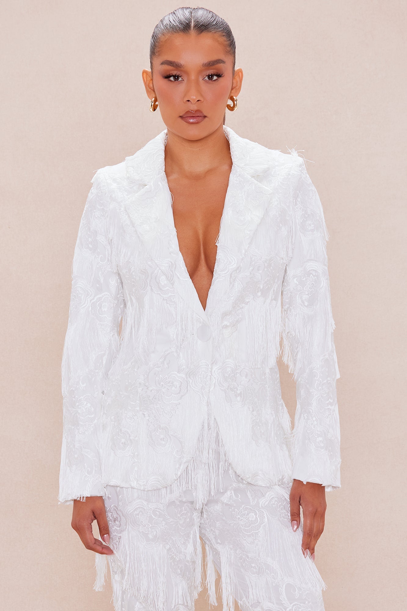 https://cdn.shopify.com/s/files/1/0293/9277/files/07-30-25_S5_26_D43339_White_RA_AC_13-32-11_31030_PXF.jpg?v=1753989932