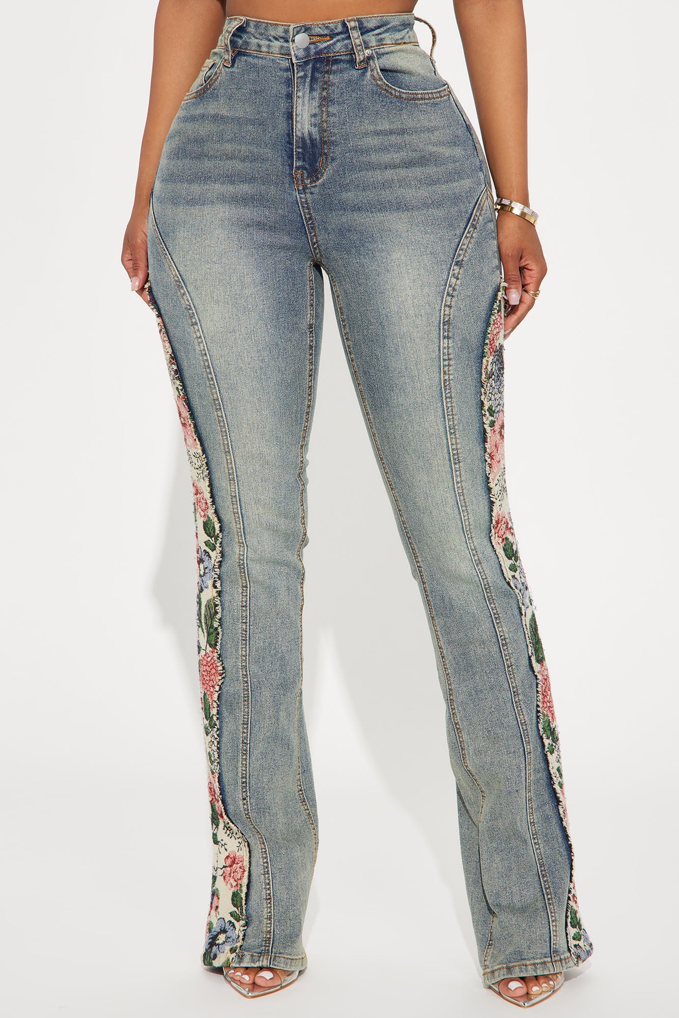 https://cdn.shopify.com/s/files/1/0293/9277/files/08-05-24_S2_35_FN1566HBTYJ_VintageWash_RA_RL_15-29-23_39656_BH.jpg?v=1722985853
