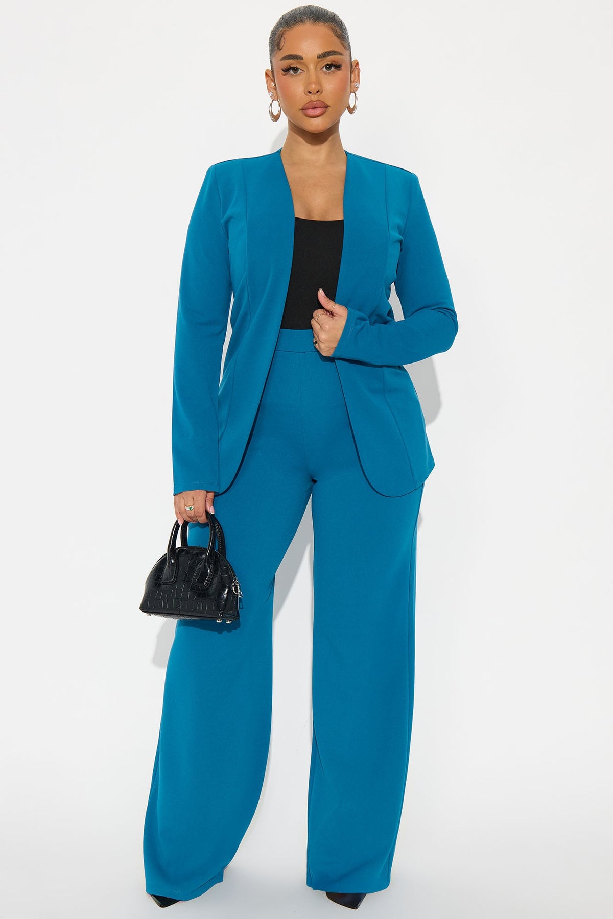 https://cdn.shopify.com/s/files/1/0293/9277/files/09-09-25_S1PM_87_KSNM4072402_Teal_JP_JS_18-59-17_19829_BH.jpg?v=1757542938