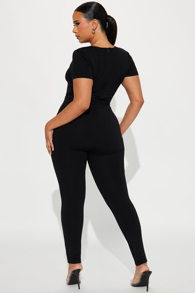 https://cdn.shopify.com/s/files/1/0293/9277/files/09-21-23Studio1_TK_PC_09-36-37_1_JP2518FN_Black_P_8669_PLUS_PXF.jpg?v=1718144098&with=400&height=600