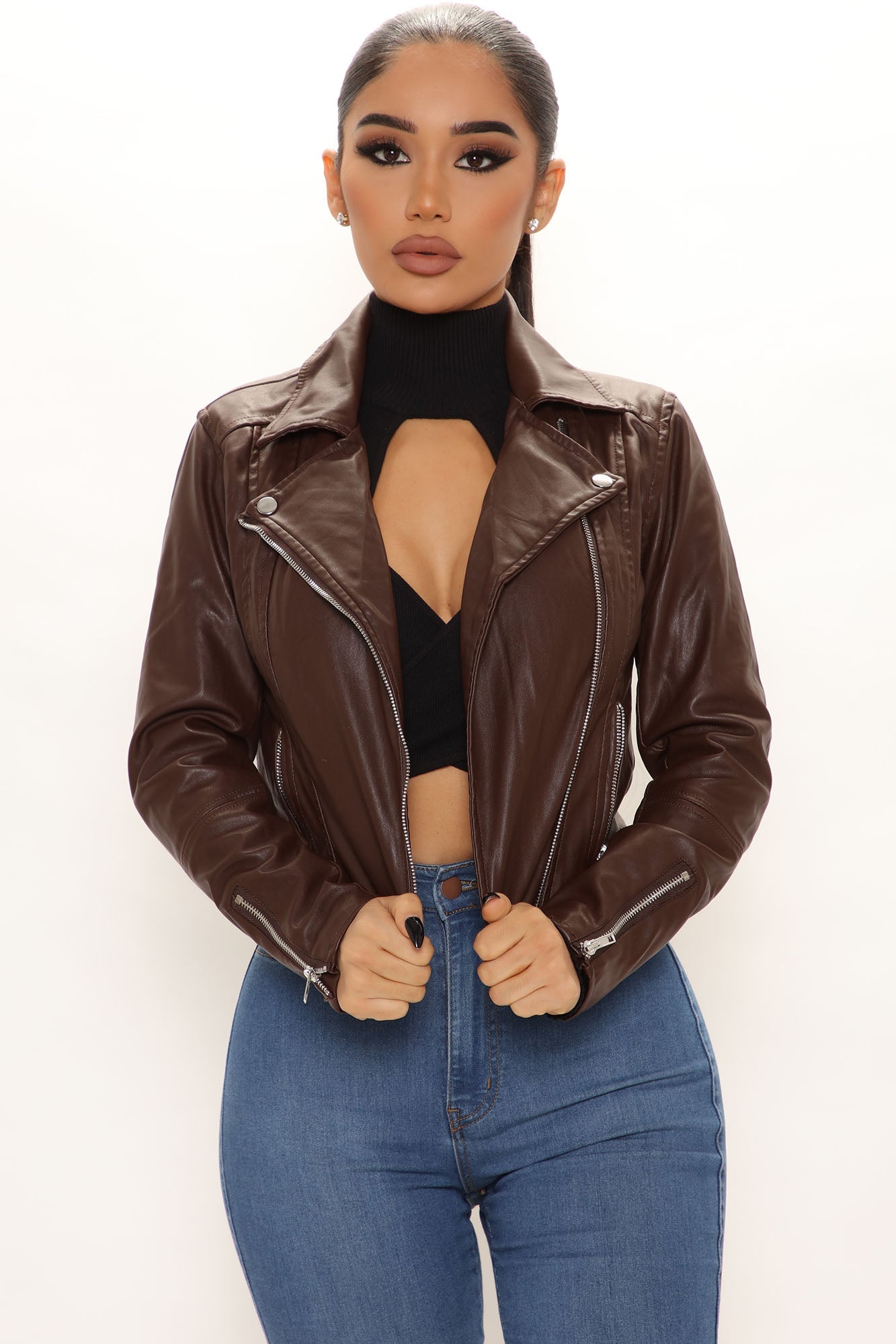 https://cdn.shopify.com/s/files/1/0293/9277/products/09-24-21Studio2_SN_MJ_11-17-47_39_72207_Brown_1768_KL.jpg?v=1632845270