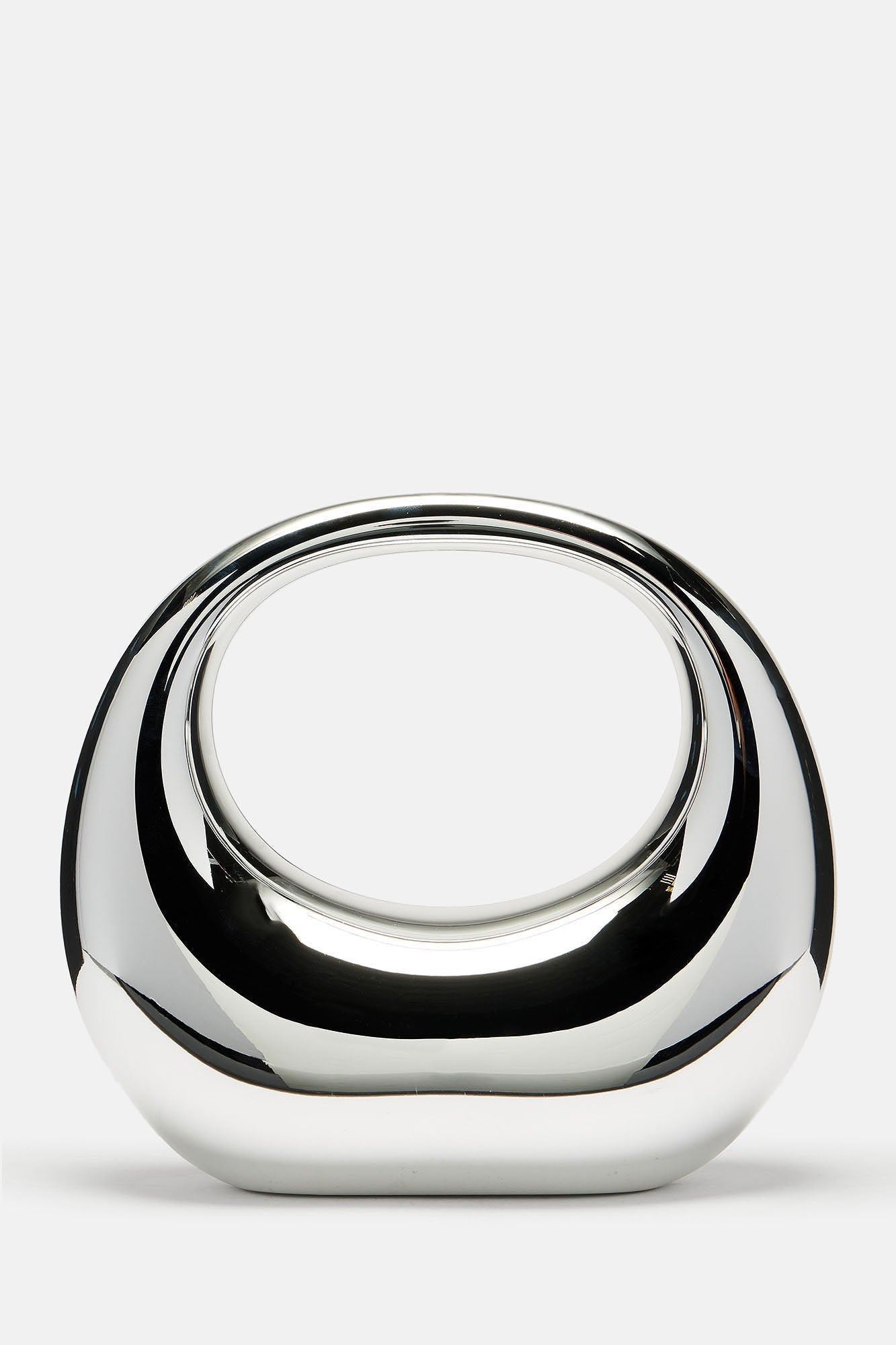 https://cdn.shopify.com/s/files/1/0293/9277/files/09-26-23STUDIO10_CC_12-00-54_16_27231_Silver_1283_ES.jpg?v=1751570240