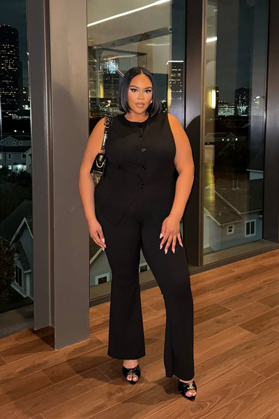 https://cdn.shopify.com/s/files/1/0293/9277/files/1-27-25__422_Office_Sweetheart_Vest_Pant_Set_Black_JR.jpg?v=1741810729&with=400&height=600