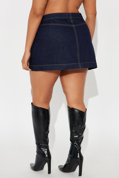 https://cdn.shopify.com/s/files/1/0293/9277/files/10-03-25_S2_2_B32505SK3902_RinseBlueWash_AE_MC_09-23-13_PLUS_1847_SKS.jpg?v=1759888487&with=400&height=600