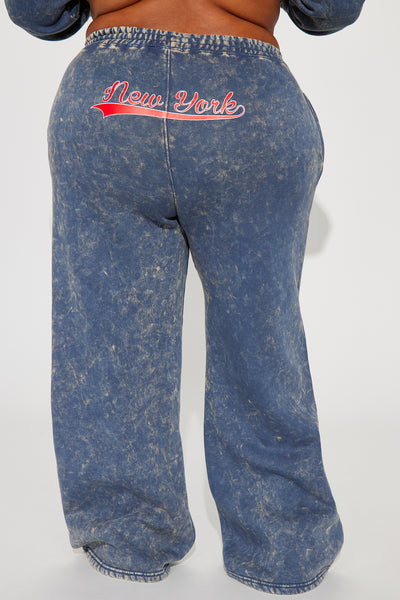 https://cdn.shopify.com/s/files/1/0293/9277/files/10-10-23Studio4_TK_AC_15-15-27_48_ZDZPK11275B_Navycombo_28633_PLUS_PXF.jpg?v=1697582964&with=400&height=600