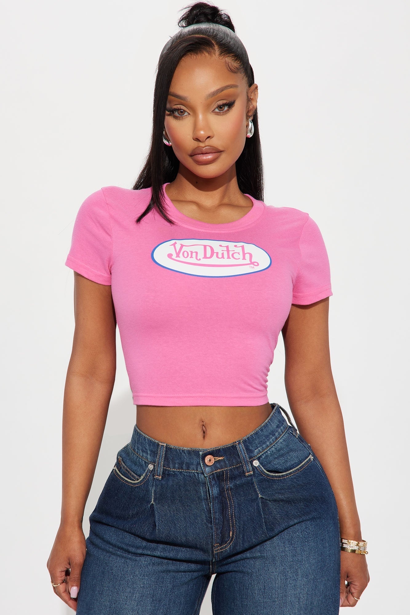 https://cdn.shopify.com/s/files/1/0293/9277/files/10-14-24_S2_35_7VND9A8053_HotPink_CXB_RL_15-36-51_14154_SG.jpg?v=1729032395