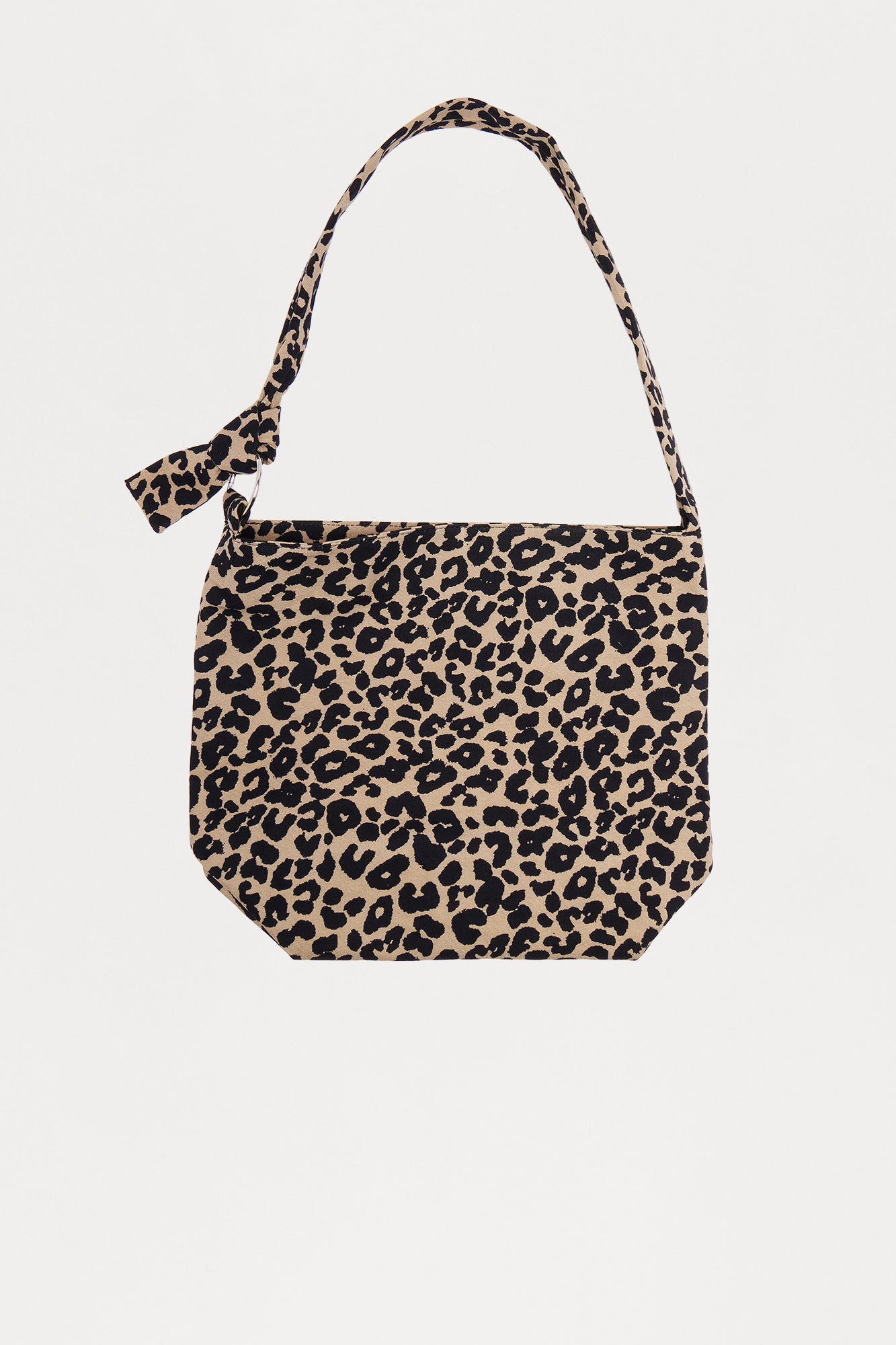 https://cdn.shopify.com/s/files/1/0293/9277/files/10-14-25_SL2_13_YBBG350946_Leopard_AJ_15-51-23_FLATLAY_0083_PXF.jpg?v=1760992748
