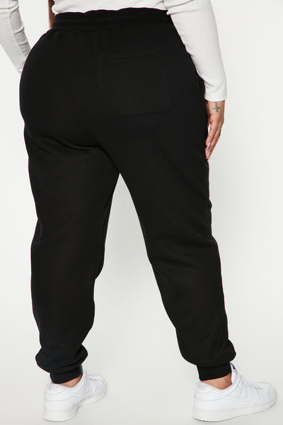 https://cdn.shopify.com/s/files/1/0293/9277/products/10-25-22Studio3_KS_DJ_09-32-44_7_FNTF003W_Black_1641_PLUS_ES.jpg?v=1666740368&with=400&height=600