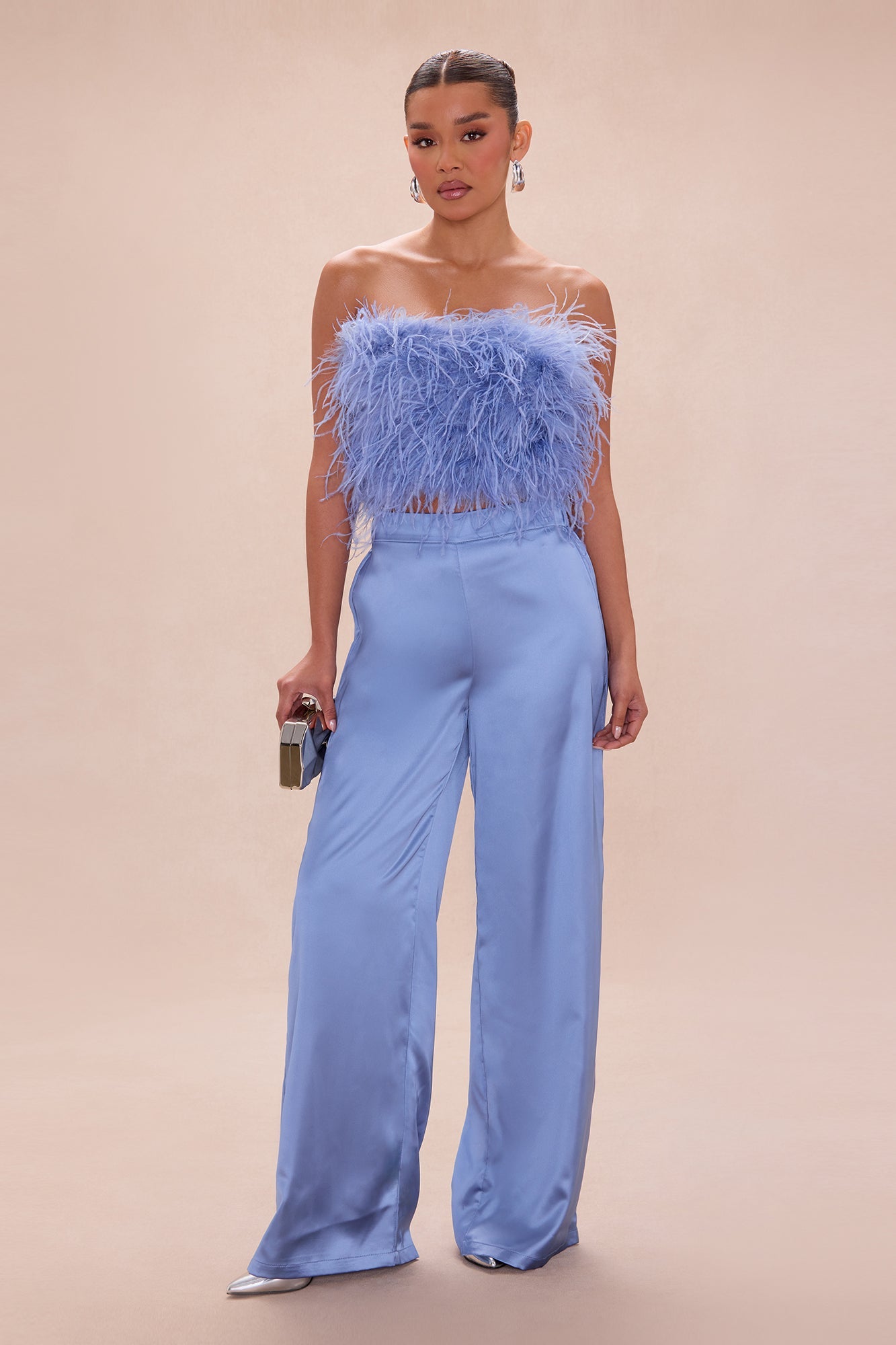 https://cdn.shopify.com/s/files/1/0293/9277/files/11-13-25_S5_7_GW25K5820AB_DustyBlue_ZSR_AE_DR_11-18-52_18806_SKS_VV.jpg?v=1763396537