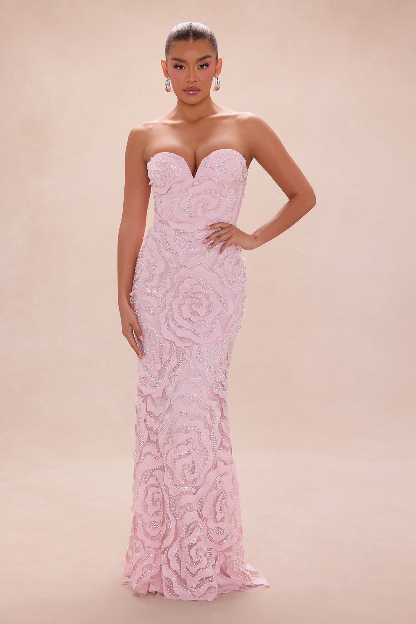 https://cdn.shopify.com/s/files/1/0293/9277/files/11-14-25_S5_9_FN5087_LightPink_AE_AC_12-47-52_16148_PXF.jpg?v=1763417039