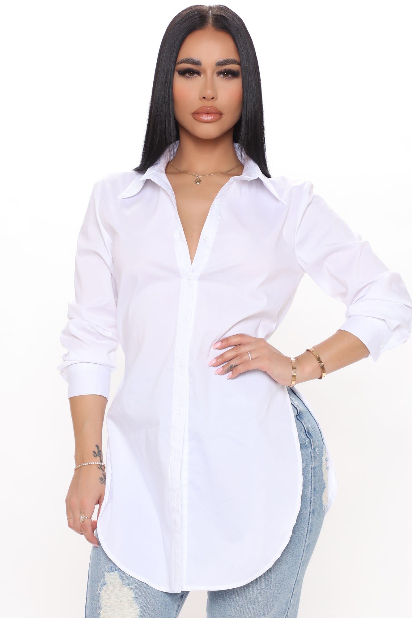 https://cdn.shopify.com/s/files/1/0293/9277/files/11-16-20Studio1_CE_SA_10-08-23_6_T1341SFN_White_3679_JK.jpg?v=1715638097