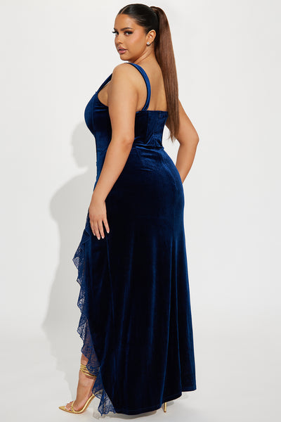 https://cdn.shopify.com/s/files/1/0293/9277/files/11-16-23Studio5_RM_EV_10-56-45_10_GW20235100_Navy_PLUS_14569_PXF.jpg?v=1700518162&with=400&height=600