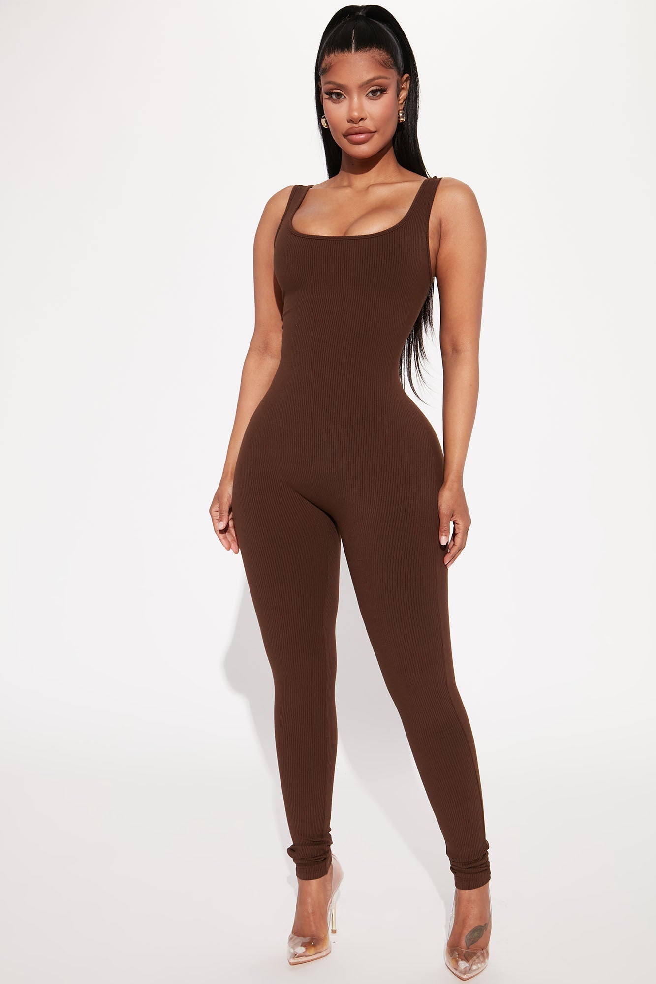 https://cdn.shopify.com/s/files/1/0293/9277/products/11-17-22Studio2_RM_RL_14-17-28_14_ZDJ5331N_Chocolate_P_2091_EH_2dce9d68-e2ae-4a15-8ec1-188b93b8e8f9.jpg?v=1669059820