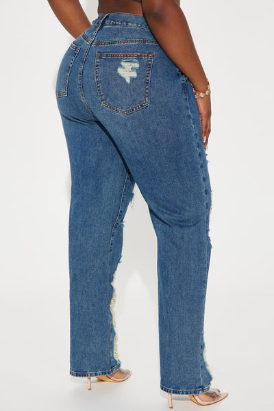 https://cdn.shopify.com/s/files/1/0293/9277/files/11-21-24_S4_41_FN25160FT46_DarkWash_KF_IM_13-59-42_PLUS_99571_PXF.jpg?v=1732556562&with=400&height=600