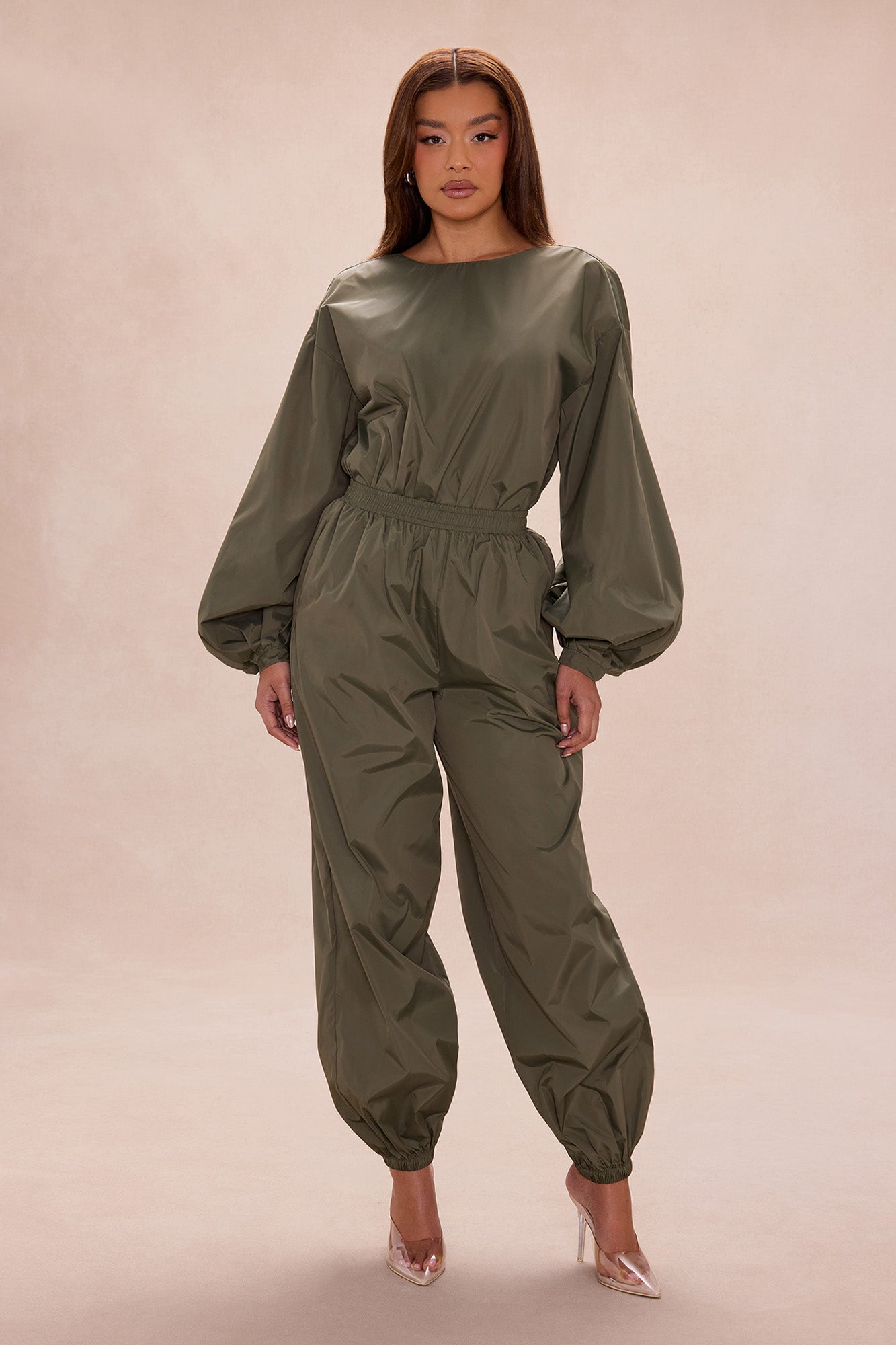 https://cdn.shopify.com/s/files/1/0293/9277/files/11-21-25_S5_4_25GWM12057AB_Olive_AE_AC_10-58-23_25782_PXF_VV.jpg?v=1763972153