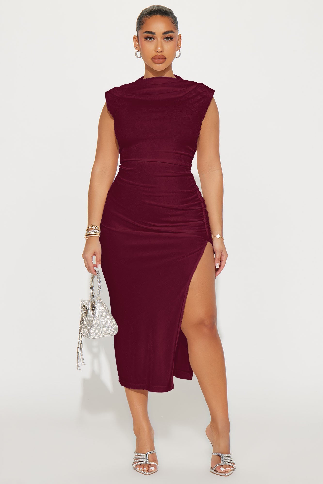 https://cdn.shopify.com/s/files/1/0293/9277/files/12-22-23_S3_60_SWD230803_White_KT_SS_13-35-34_0705_EH_KP_Wine.jpg?v=1757106685