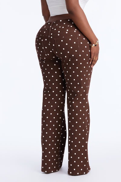 https://cdn.shopify.com/s/files/1/0293/9277/files/26GM975G_Brown_PLUS_V4.jpg?v=1789053035&with=400&height=600